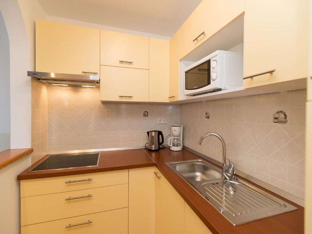 Apartments Carmen Crikvenica Ngoại thất bức ảnh