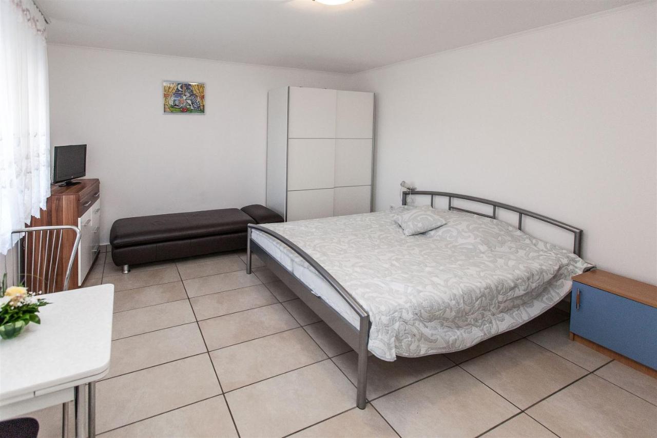 Apartments Carmen Crikvenica Ngoại thất bức ảnh